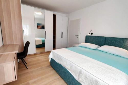 Apartments by the sea Barbat, Rab - 26007