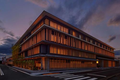 Dusit Thani Kyoto — Property building