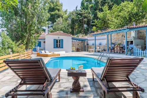 The Blue Cottage - Family friendly and peaceful