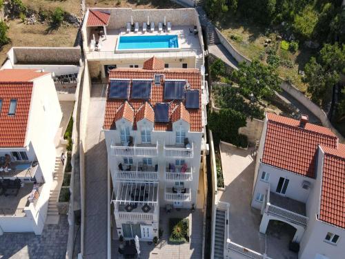 Villa Samba - Superior One-Bedroom Apartment with Balcony and Sea View