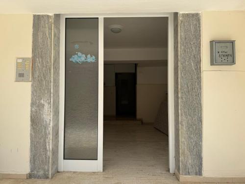 Paralia Center and Beach Apartment