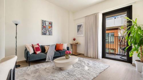 Free housekeeping visits during your stay - StayShort - Modern 1 Bedroom in Dubai Creek Harbour that Sleeps 2