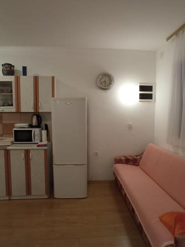 Apartments by the sea Rovanjska, Paklenica - 23758