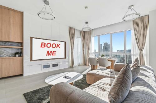 Free housekeeping visits during your stay - StayShort - Refined 1-Bedroom Retreat in Downtown that Sleeps 2