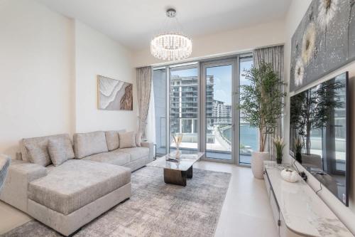 Free housekeeping visits during your stay - StayShort - Waterfront Living with a Spacious Layout Sleeps 5