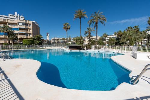 Costa Lago Garden - Los Alamos Beach Apartment