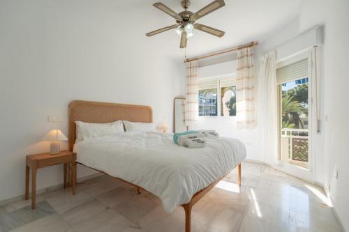 Costa Lago Garden - Los Alamos Beach Apartment