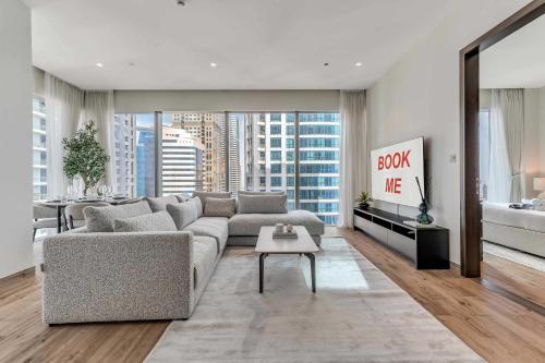 Free housekeeping visits during your stay - StayShort - 2 Bedroom Apartment in Dubai Marina with Amazing views that Sleeps 4