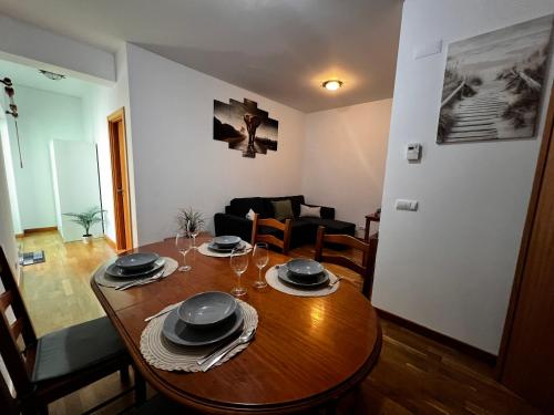 Simple & Comfortable Stay Near the Marina