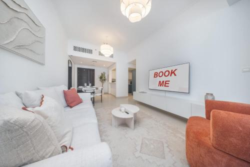 Free housekeeping visits during your stay - StayShort - Spacious Marina Stay for 6 with Canal Views