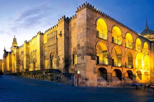 Puerta del Puente Romano | AT Córdoba