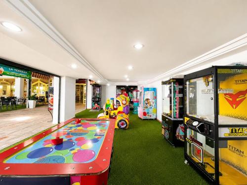 Mia's BenalBeach Apartment