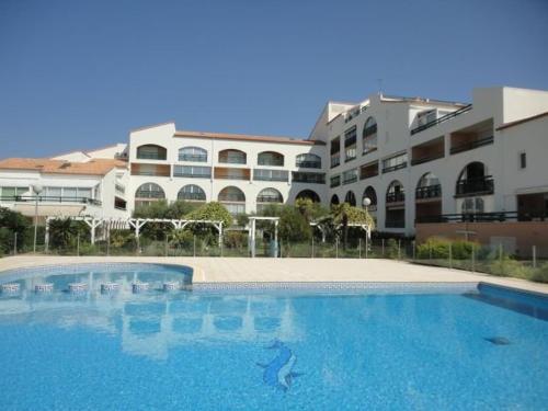 Appartement trois pièces PORT CAMARGUE PC160-087