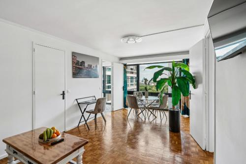 Paris Montparnasse Panoramic View, 3 Beds, Metro 4, 6, 12, 13