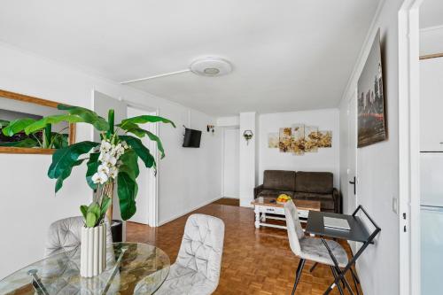 Paris Montparnasse Panoramic View, 3 Beds, Metro 4, 6, 12, 13