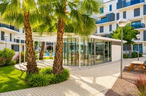Marina Real 3 Apartment by NRAS