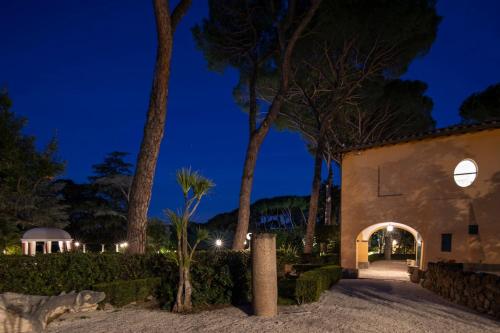 Vigne Franceschini Resort- Villa with swimming pool in the heart of Rome