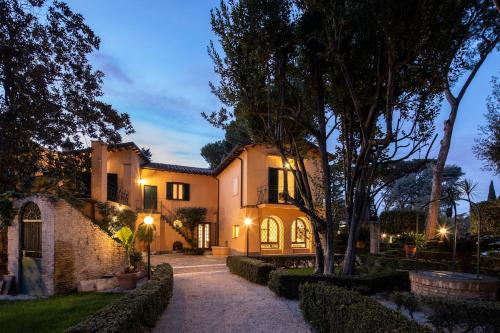 Vigne Franceschini Resort- Villa with swimming pool in the heart of Rome