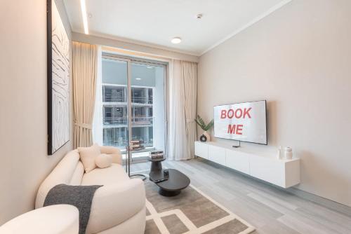Free housekeeping visits during your stay - StayShort - Amazing 1 Bedroom in Concept 7 JVC Sleeps 2