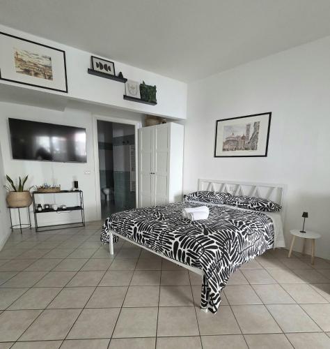 Nicodemo Florence Home NFH