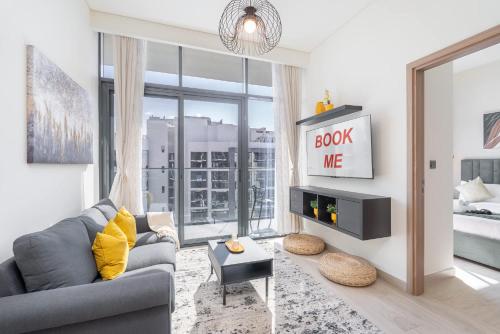 Free housekeeping visits during your stay - StayShort - 1 Bedroom and a Marvelous Flat in Azizi Riviera 26