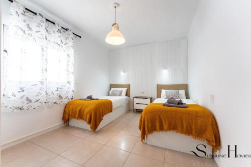 Bright central 2BR Stay Balcony & Sea View