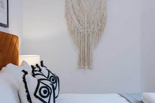 Free Parking, Liverpool City Escape, Sleeps 6 photo 23