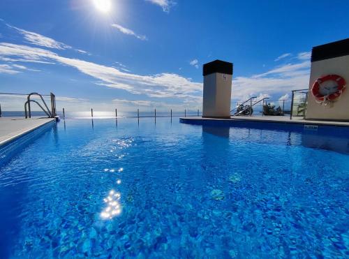Luxury Groundfloor Private Jacuzzi - EHHouse photo 37