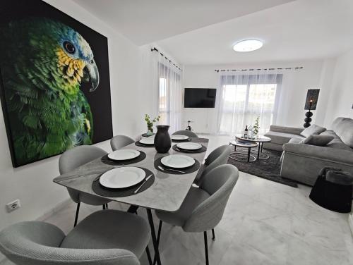 Luxury Groundfloor Private Jacuzzi - EHHouse photo 4