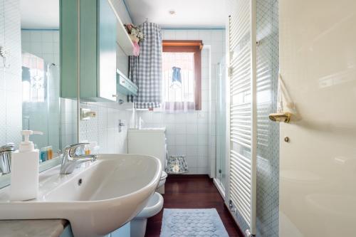 [Niguarda-Bicocca] Studio Apartment with balcony