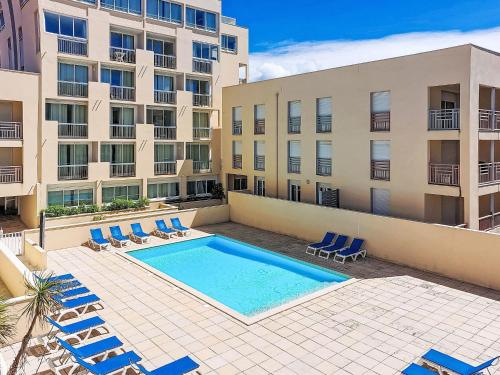 Apartment Les jardins de l'oyat-1 by Interhome