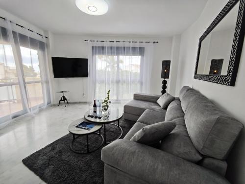 Luxury Groundfloor Private Jacuzzi - EHHouse photo 11
