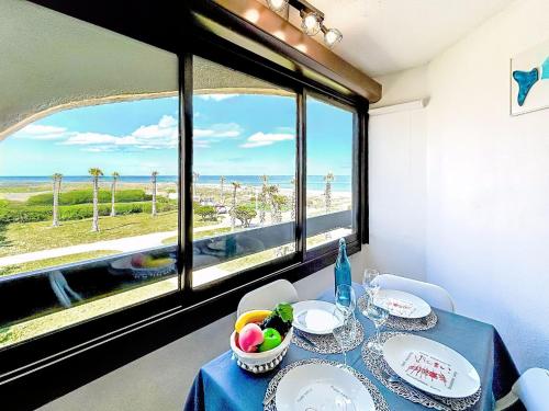 Apartment Front de Mer-26 by Interhome