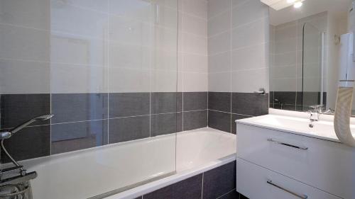 Saint Clair N 210 ST2