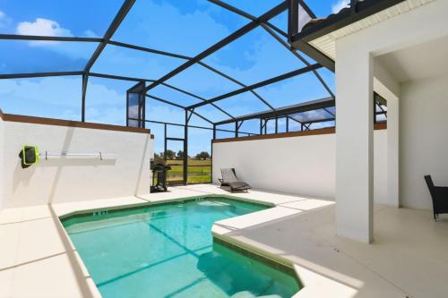 New Oasis Retreat Escape - Private Pool - Walk to Clubhouse - Sleeps 10 photo 24