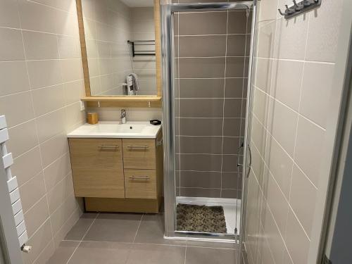 Bel appartement entier avec garage