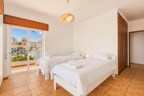 608 Casa Tita