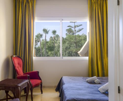 Cubo's Luxury Golf Apartment Marbella & Parking
