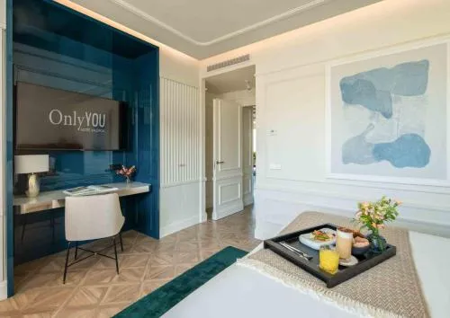 Only YOU Hotel Valencia photo 35