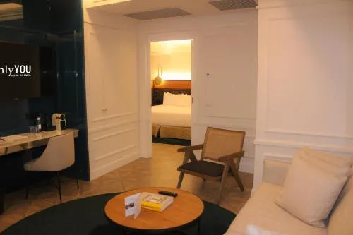 Only YOU Hotel Valencia photo 13