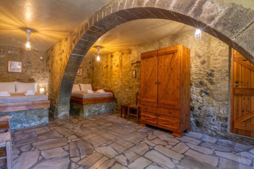 Petrakis Cretan Homes