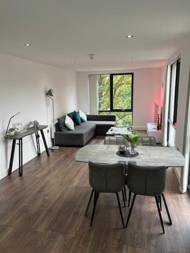 Perfect City Centre Apartment photo 22