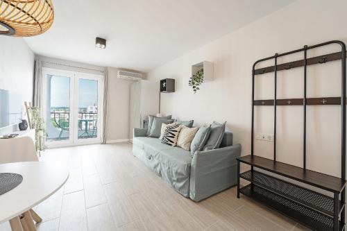 WELCS ESTUDIO 448 EMP cerca del Mar