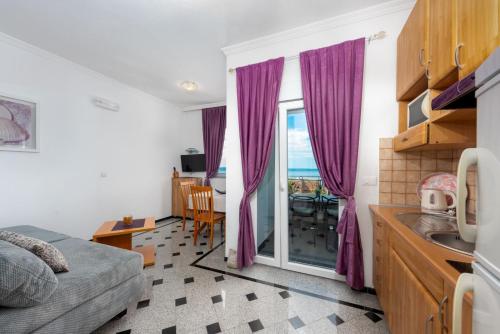Apartment Tomić 3 Makarska