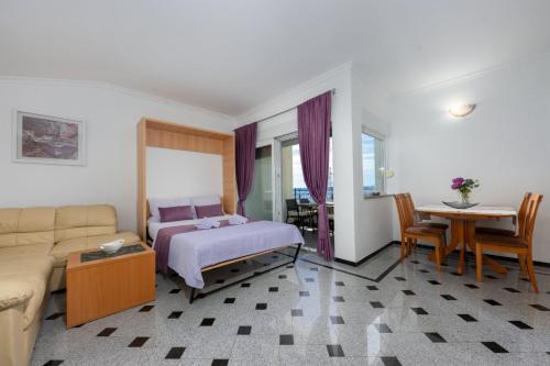 Apartment Tomic 2