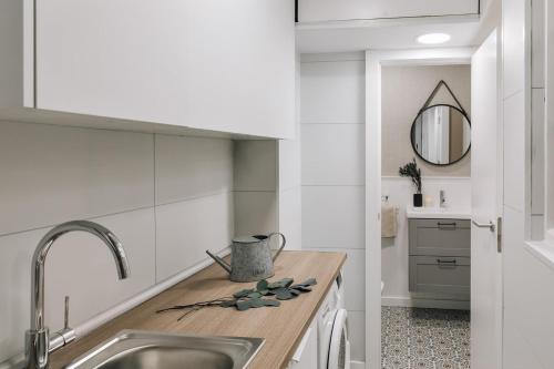 Spacest - Carrer del Comte d'Urgell A