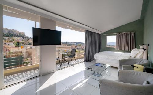 24K Athena Suites