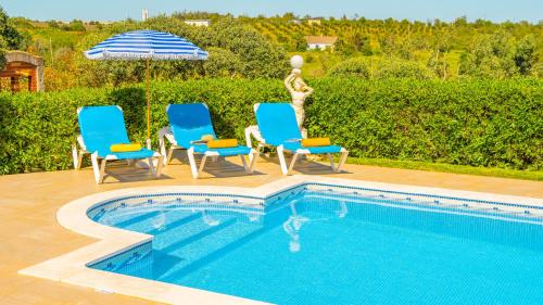 Villa Muriwai - Elegante moradia com BBQ e piscina aquecível - Armação de Pêra