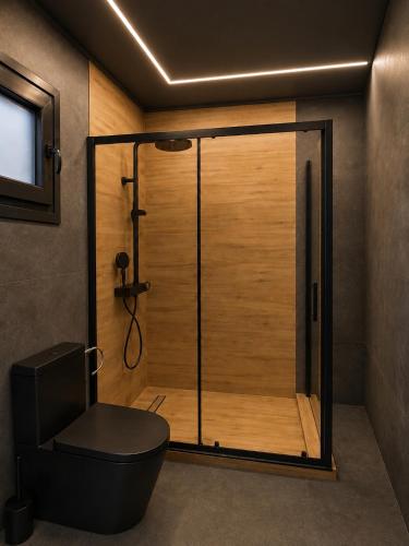 Luxury Suite with Private Jacuzzi
