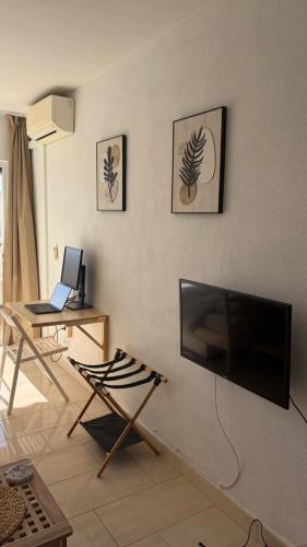Sunrise & Sunset Studio Panoramic Views